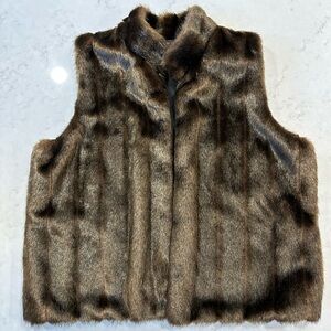 Jones New York Plus Size 3x Faux Fur Vest in Dark Brown